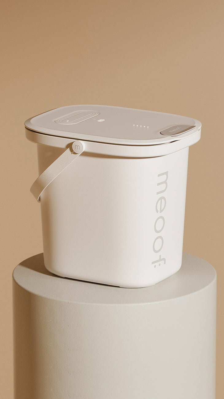 Contenedor Inteligente al Vacío para Alimento de Mascotas 13L – Color Crema