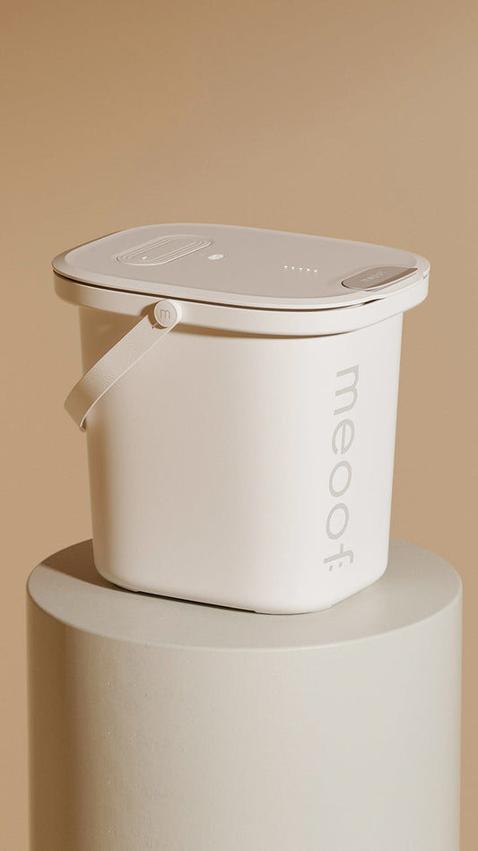 Contenedor Inteligente al Vacío para Alimento de Mascotas 13L – Color Crema